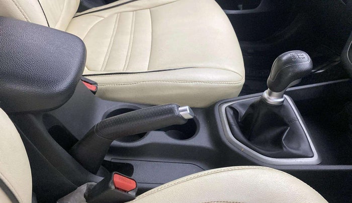 2016 Hyundai Creta E PLUS 1.6 PETROL, Petrol, Manual, 72,854 km, Gear Lever