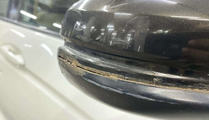 2015 Honda Jazz 1.2L I-VTEC SV, Petrol, Manual, 49,231 km, Right rear-view mirror - Cover has minor damage