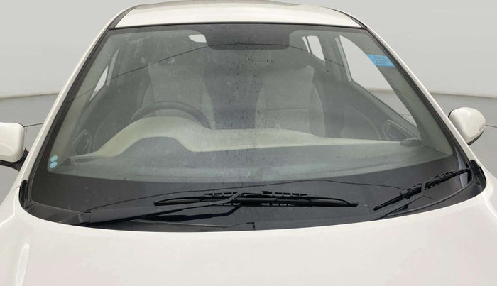 2018 Hyundai Elite i20 SPORTZ 1.2, CNG, Manual, 68,009 km, Front Windshield