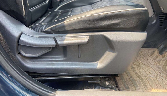 2021 Hyundai GRAND I10 NIOS SPORTZ 1.2 KAPPA VTVT, Petrol, Manual, 35,554 km, Driver Side Adjustment Panel