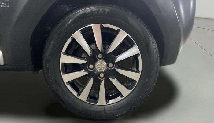 2015 Toyota Etios CROSS 1.2 G, CNG, Manual, 42,615 km, Left Rear Wheel