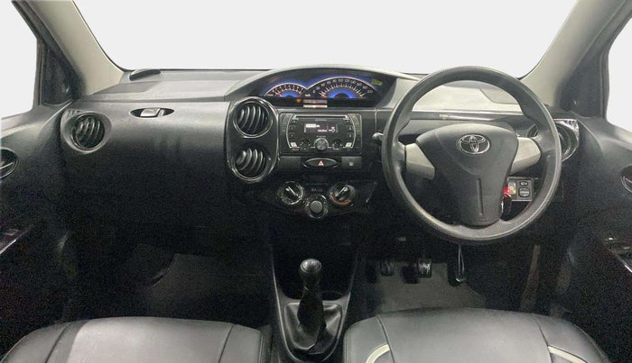 2015 Toyota Etios CROSS 1.2 G, CNG, Manual, 42,615 km, Dashboard