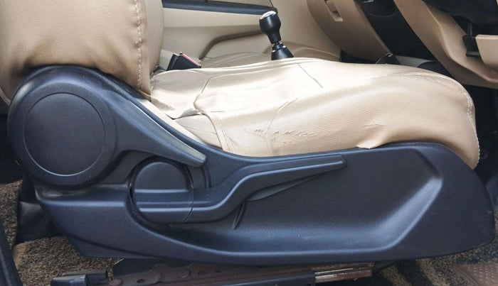 2020 Honda Amaze 1.5L I-DTEC S, Diesel, Manual, 94,914 km, Driver Side Adjustment Panel