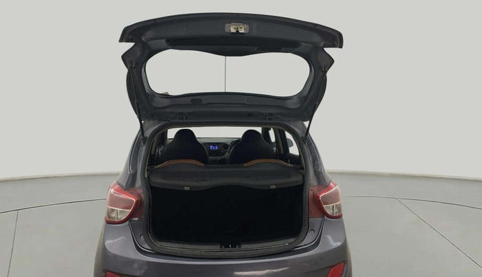 2017 Hyundai Grand i10 SPORTZ 1.2 KAPPA VTVT, Petrol, Manual, 48,144 km, Boot Door Open