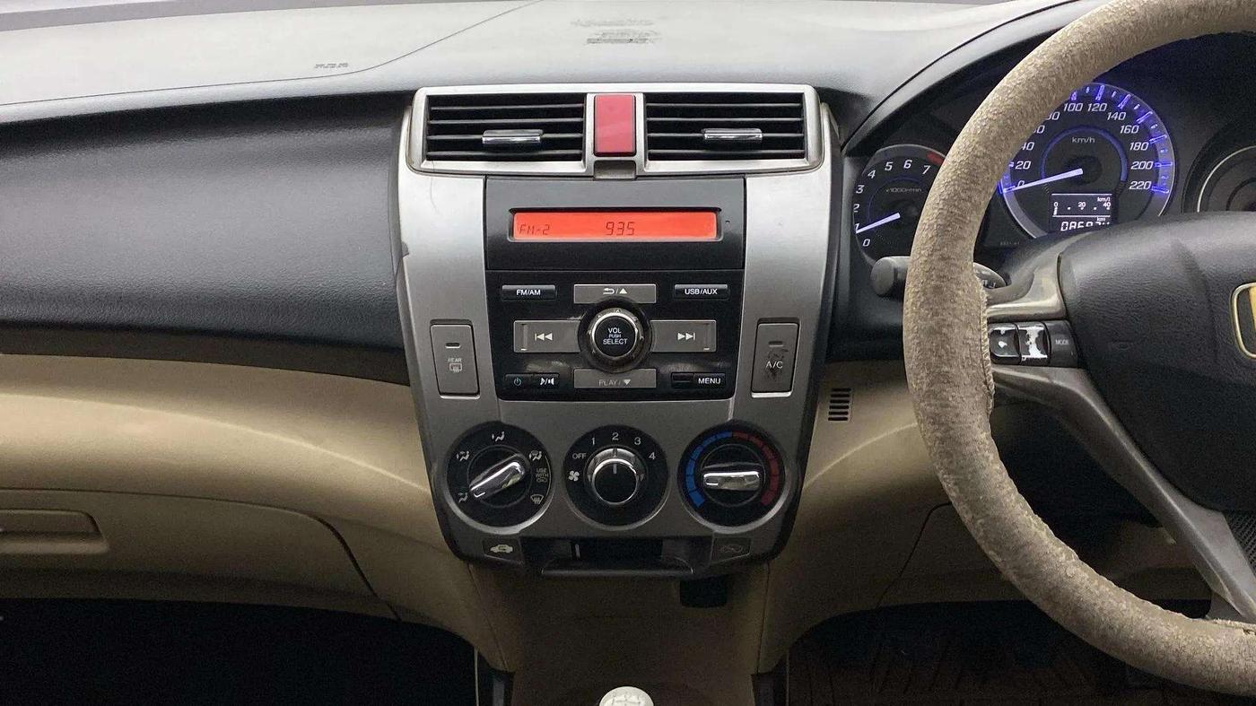 2013 Honda City 1.5L I-VTEC S MT, CNG, Manual, 87,160 km, Air Conditioner