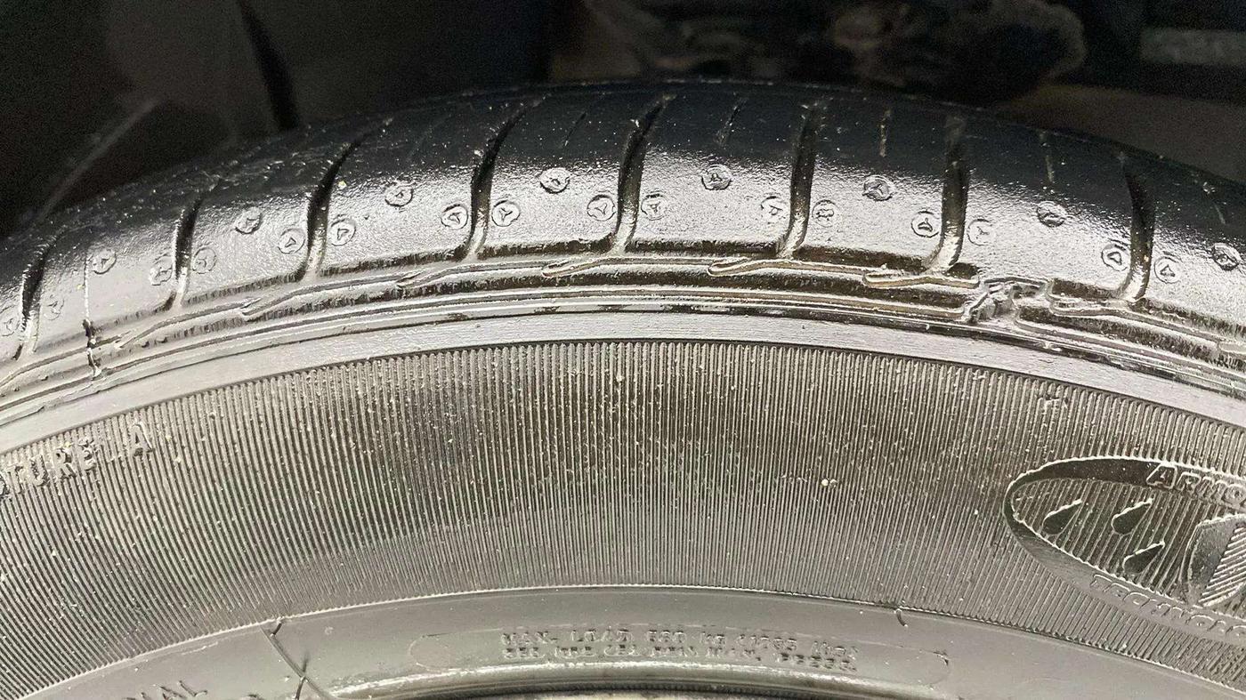 2013 Honda City 1.5L I-VTEC S MT, CNG, Manual, 87,160 km, Left Front Tyre Tread