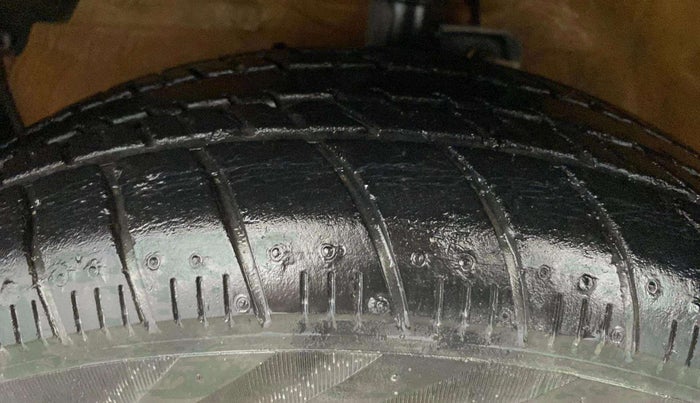 2017 Maruti Celerio X ZXI (O) AMT, Petrol, Automatic, 12,688 km, Left Front Tyre Tread
