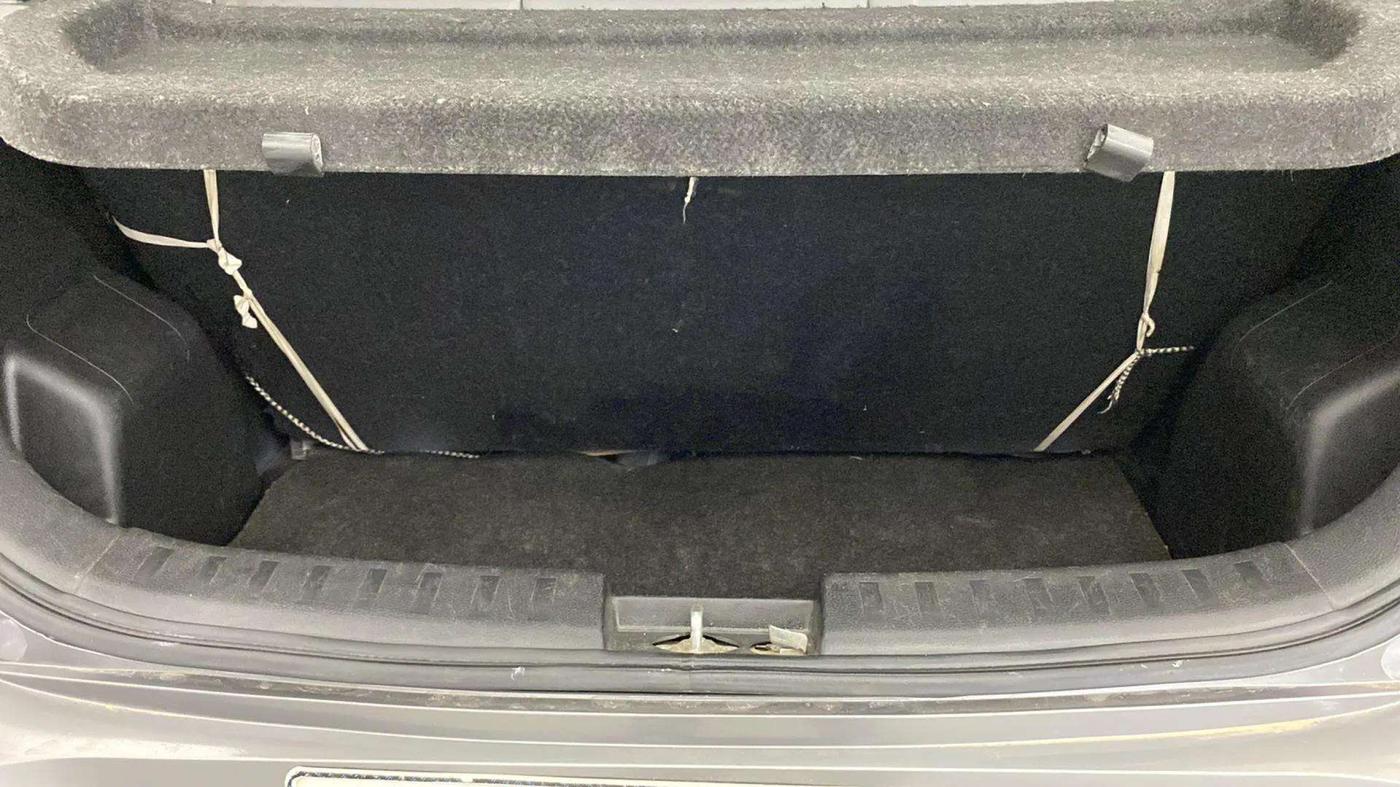 2014 Maruti Swift LXI, Petrol, Manual, 59,744 km, Boot Inside