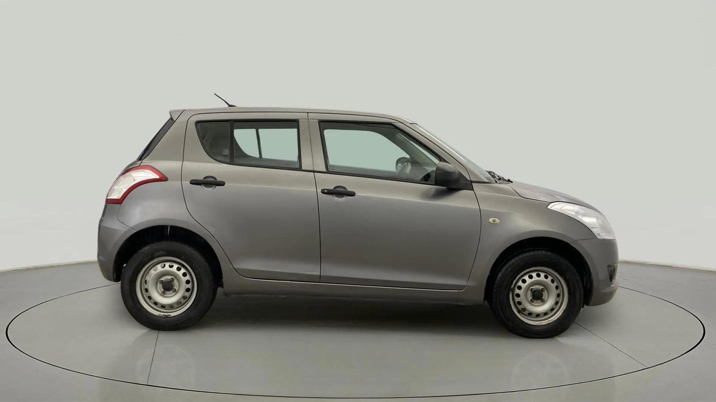 2014 Maruti Swift LXI, Petrol, Manual, 59,744 km, Right Side View