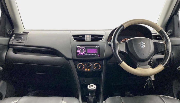 2014 Maruti Swift LXI, Petrol, Manual, 59,744 km, Dashboard