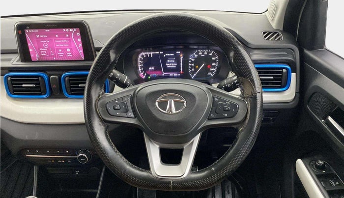 2022 Tata PUNCH CREATIVE  1.2 RTN DUAL TONE, Petrol, Manual, 50,205 km, Steering Wheel Close Up