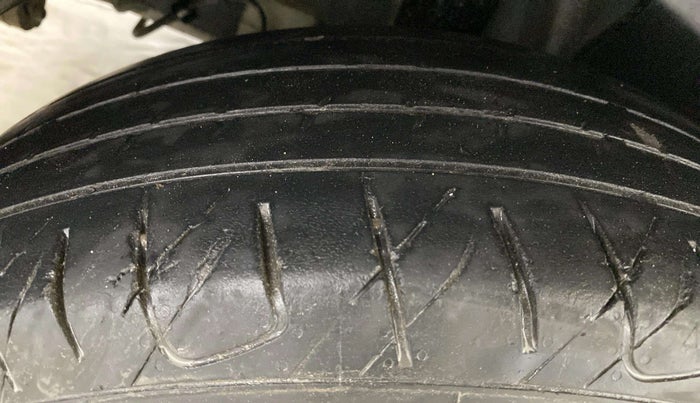 2021 KIA SELTOS HTE 1.5 DIESEL, Diesel, Manual, 78,259 km, Right Rear Tyre Tread