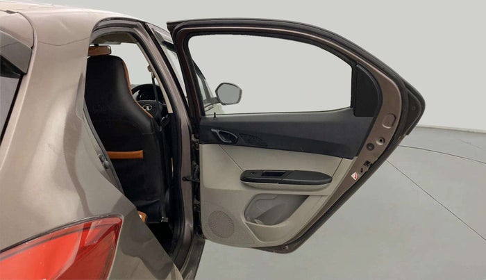 2018 Tata Tiago XTA PETROL, Petrol, Automatic, 50,137 km, RHS Rear Door