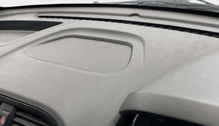 2018 Tata Tiago XTA PETROL, Petrol, Automatic, 50,137 km, Dashboard - Minor scratches