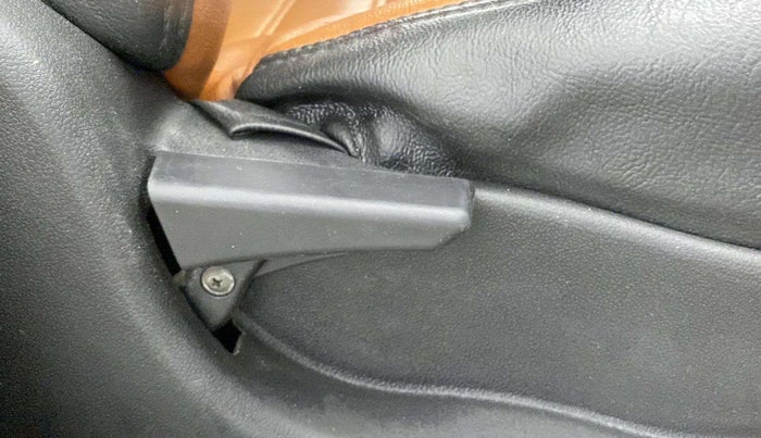 2018 Tata Tiago XTA PETROL, Petrol, Automatic, 50,137 km, Driver Side Adjustment Panel