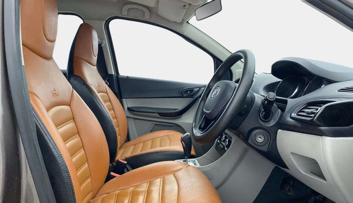 2018 Tata Tiago XTA PETROL, Petrol, Automatic, 50,137 km, Right Side Front Door Cabin