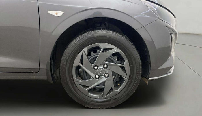 2024 Hyundai NEW I20 MAGNA 1.2 MT, Petrol, Manual, 891 km, Right Front Wheel