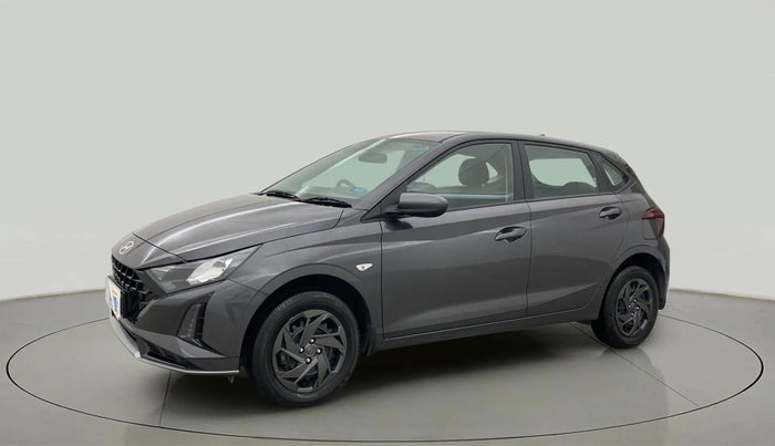 2024 Hyundai NEW I20 MAGNA 1.2 MT, Petrol, Manual, 891 km, Left Front Diagonal