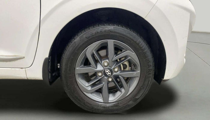 2022 Hyundai GRAND I10 NIOS SPORTZ 1.2 KAPPA VTVT CNG, CNG, Manual, 31,505 km, Right Front Wheel