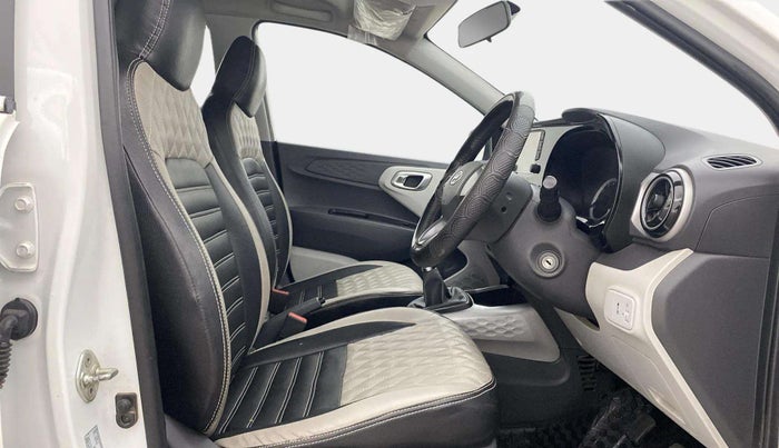 2022 Hyundai GRAND I10 NIOS SPORTZ 1.2 KAPPA VTVT CNG, CNG, Manual, 31,505 km, Right Side Front Door Cabin