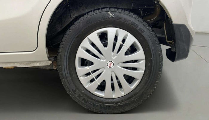 2016 Maruti Alto 800 LXI, Petrol, Manual, 65,479 km, Left Rear Wheel