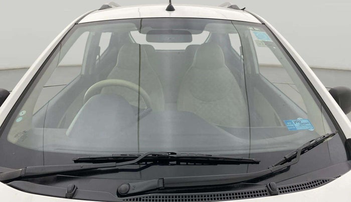 2017 Hyundai Eon ERA +, CNG, Manual, 21,629 km, Front Windshield