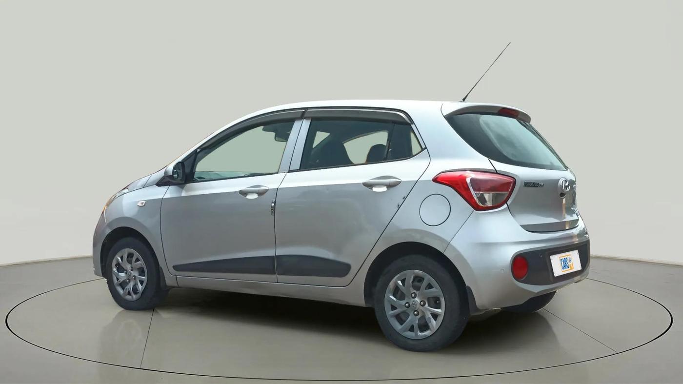 2017 Hyundai Grand i10 SPORTZ 1.2 KAPPA VTVT, Petrol, Manual, 85,119 km, Left Back Diagonal