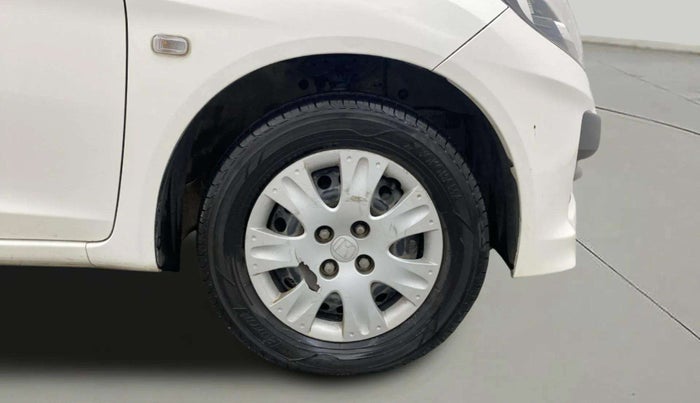 2015 Honda Brio S MT, Petrol, Manual, 47,991 km, Right Front Wheel