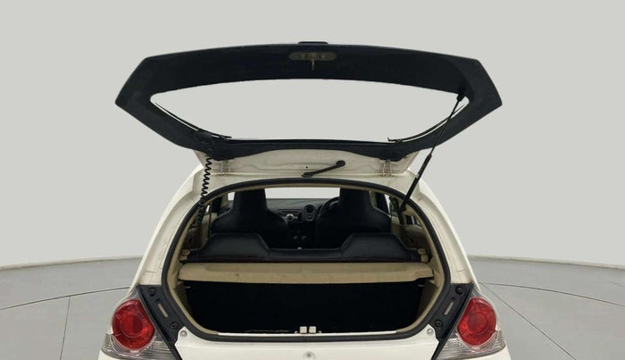 2015 Honda Brio S MT, Petrol, Manual, 47,991 km, Boot Door Open