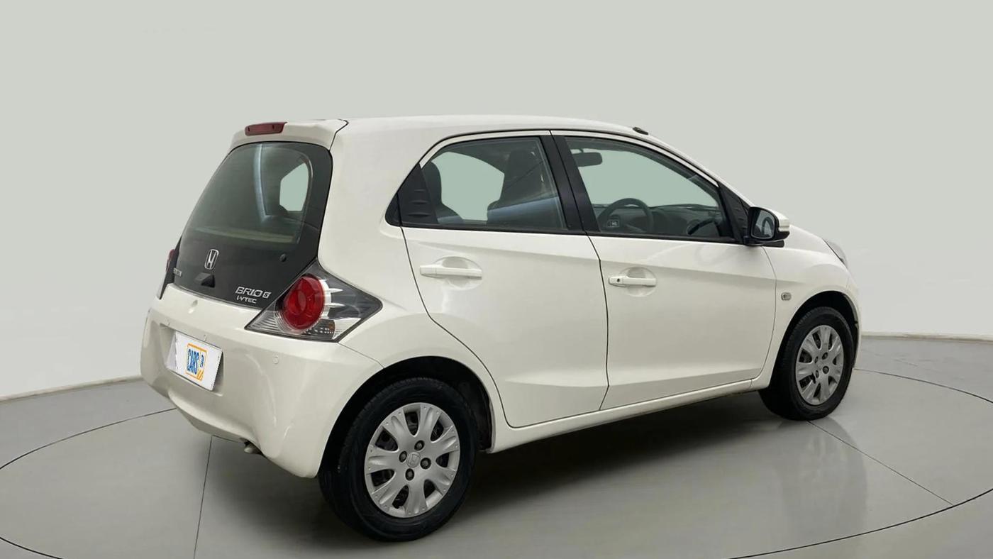 2015 Honda Brio S MT, Petrol, Manual, 47,991 km, Right Back Diagonal