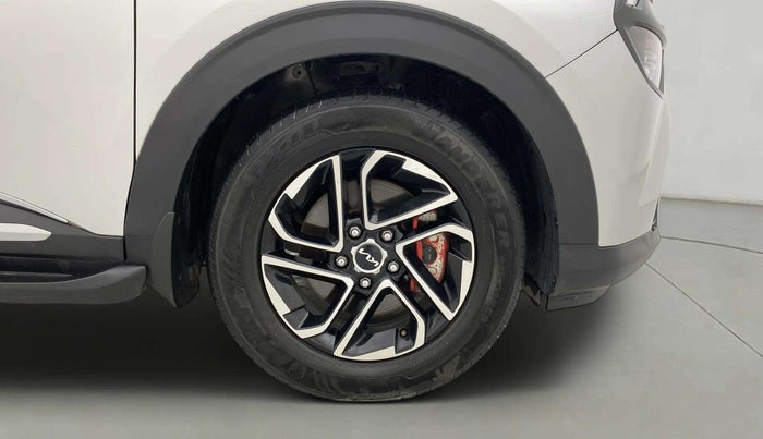 2023 KIA CARENS PREMIUM 1.5 DIESEL IMT 7 STR, Diesel, Manual, 19,036 km, Right Front Wheel