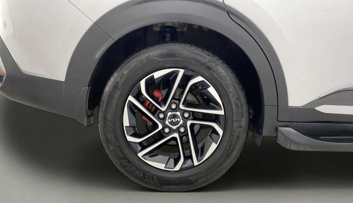 2023 KIA CARENS PREMIUM 1.5 DIESEL IMT 7 STR, Diesel, Manual, 19,036 km, Right Rear Wheel