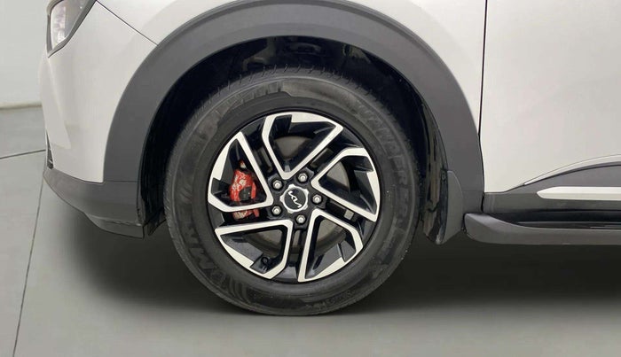 2023 KIA CARENS PREMIUM 1.5 DIESEL IMT 7 STR, Diesel, Manual, 19,036 km, Left Front Wheel