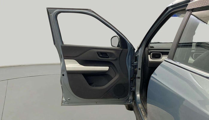 2024 Tata PUNCH  Accomplished AMT Sunroof , Petrol, Automatic, 4,674 km, LHS Front Door