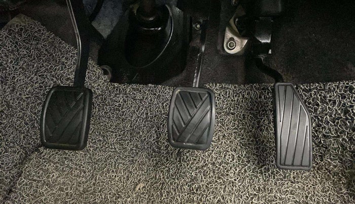 2023 Maruti New Wagon-R LXI 1.0, Petrol, Manual, 38,725 km, Pedals