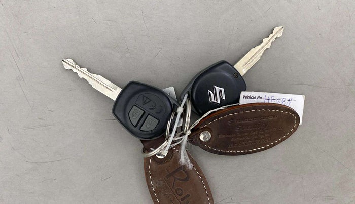 2023 Maruti BREZZA VXI, Petrol, Manual, 2,065 km, Key Close Up