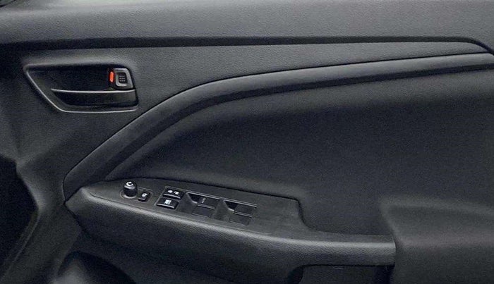 2023 Maruti BREZZA VXI, Petrol, Manual, 2,065 km, Driver Side Door Panels Control