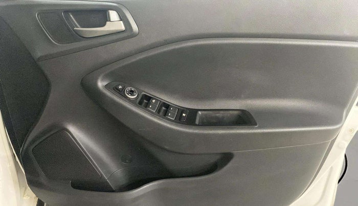 2018 Hyundai i20 Active 1.2 SX, Petrol, Manual, 51,452 km, Driver Side Door Panels Control