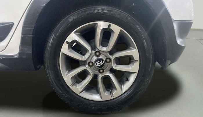 2018 Hyundai i20 Active 1.2 SX, Petrol, Manual, 51,452 km, Left Rear Wheel