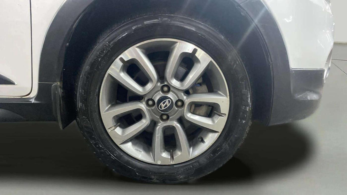 2018 Hyundai i20 Active 1.2 SX, Petrol, Manual, 51,482 km, Right Front Wheel