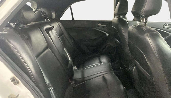 2018 Hyundai i20 Active 1.2 SX, Petrol, Manual, 51,452 km, Right Side Rear Door Cabin