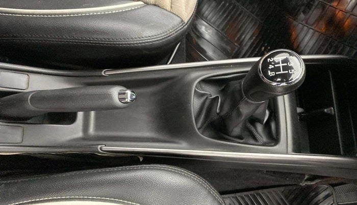 2019 Maruti Baleno ZETA PETROL 1.2, Petrol, Manual, 12,737 km, Gear Lever