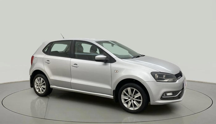 2014 Volkswagen Polo HIGHLINE1.2L, Petrol, Manual, 83,434 km, Right Front Diagonal