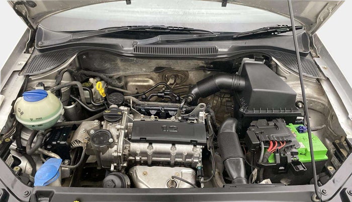 2014 Volkswagen Polo HIGHLINE1.2L, Petrol, Manual, 83,434 km, Engine View
