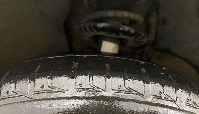 2014 Volkswagen Polo HIGHLINE1.2L, Petrol, Manual, 83,434 km, Left Front Tyre Tread