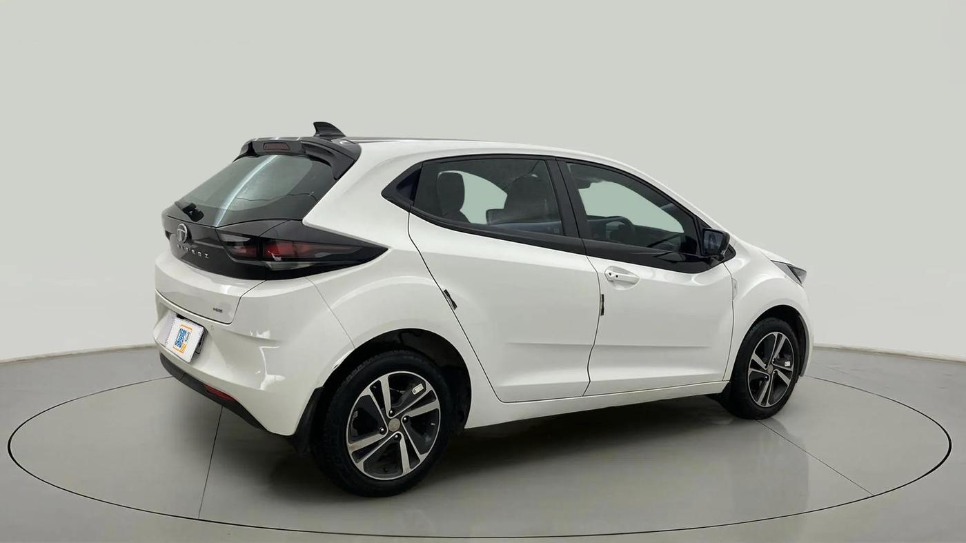 2024 Tata ALTROZ XZ PLUS SUNROOF CNG, CNG, Manual, 10,410 km, Right Back Diagonal