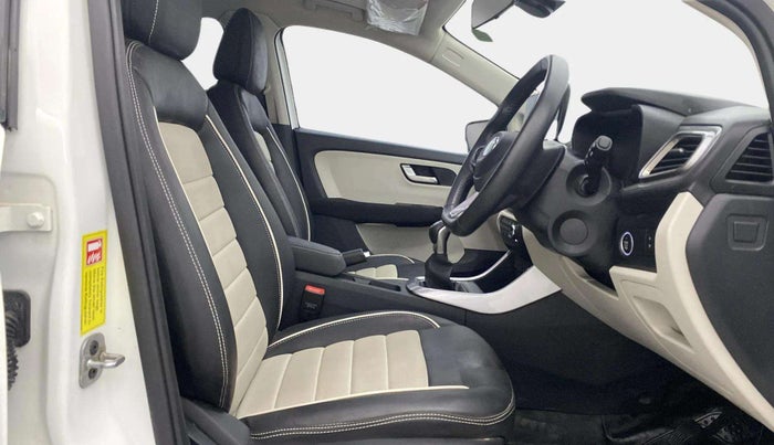 2024 Tata ALTROZ XZ PLUS SUNROOF CNG, CNG, Manual, 10,336 km, Right Side Front Door Cabin