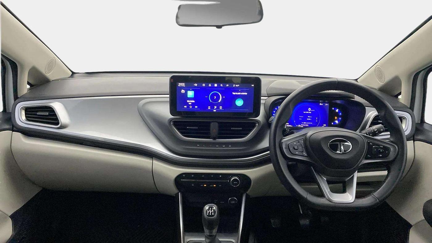 2024 Tata ALTROZ XZ PLUS SUNROOF CNG, CNG, Manual, 10,410 km, Dashboard