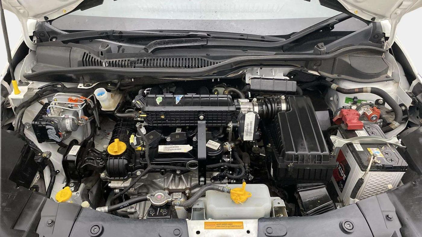 2024 Tata ALTROZ XZ PLUS SUNROOF CNG, CNG, Manual, 10,410 km, Engine View