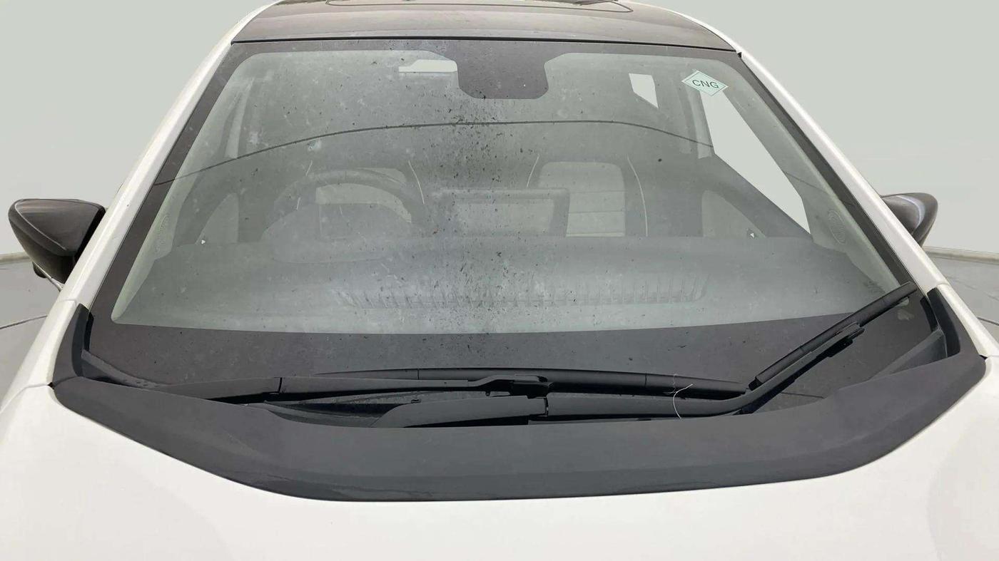 2024 Tata ALTROZ XZ PLUS SUNROOF CNG, CNG, Manual, 10,410 km, Front Windshield